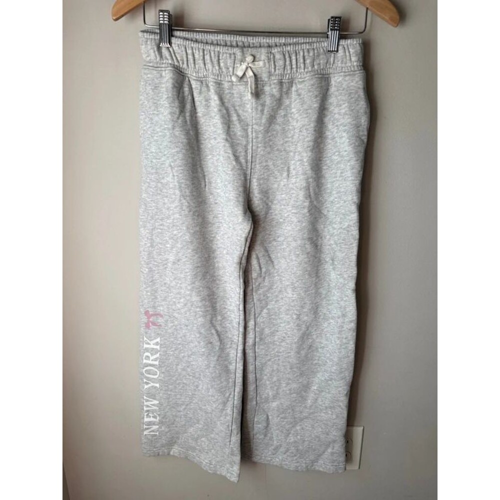 Abercrombie Kids New York Gray Capri Sweatpants 13/14 NWOT